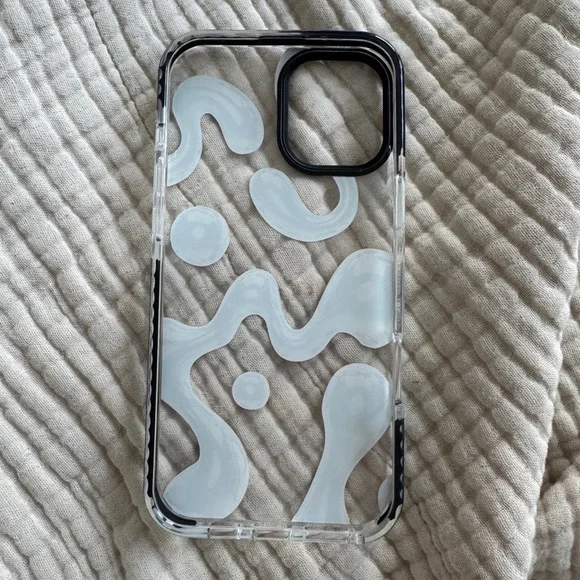 Liquid Chrome Style IPhone 16 Plus Case - Picture 2 of 3
